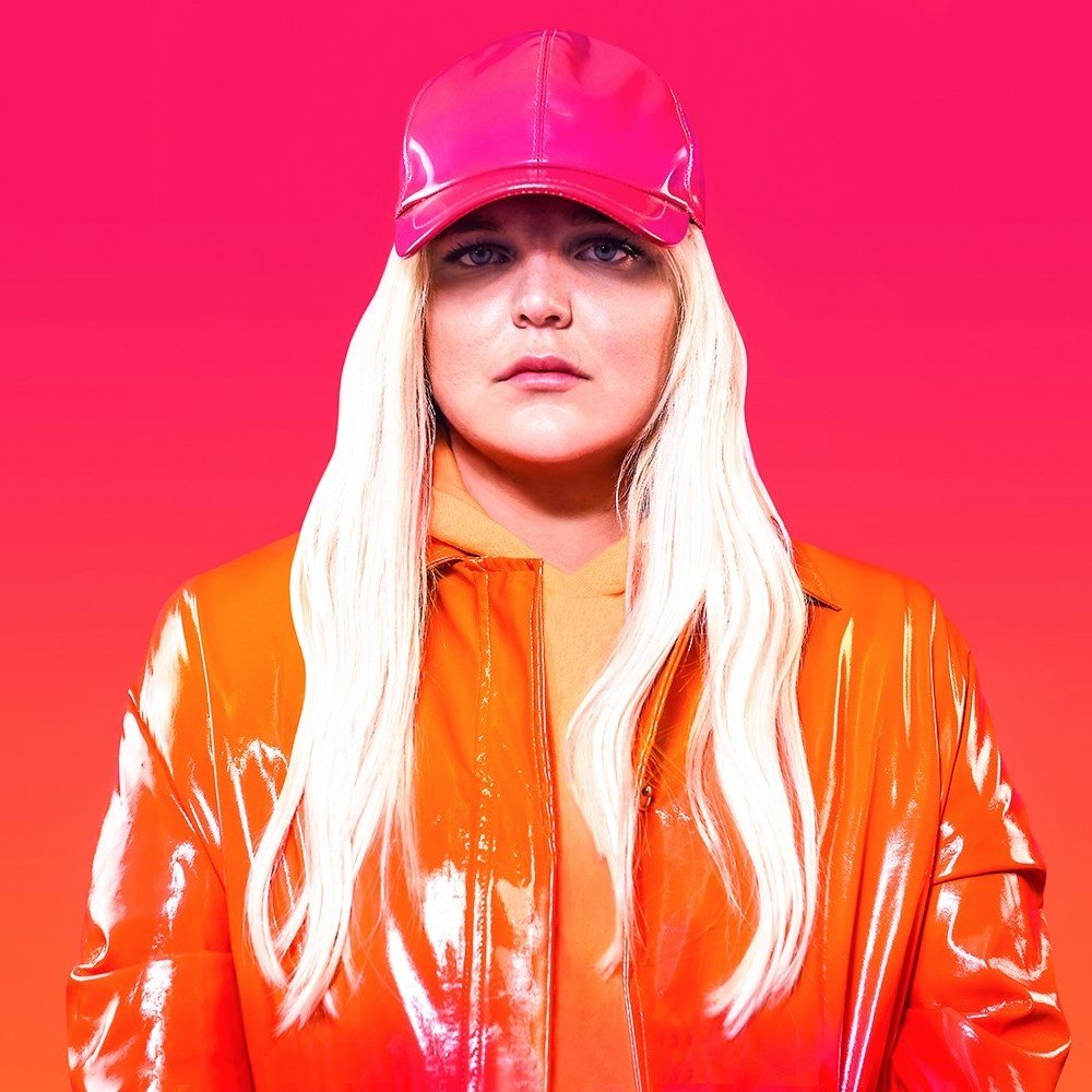 Tones and I Height, Age, Girlfriend, Family, Biography